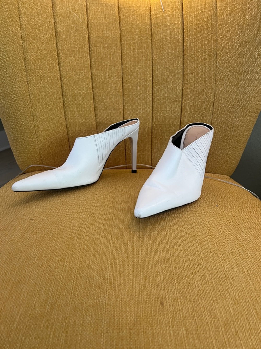 Zara White Pointed Toe Stiletto Mule Heels